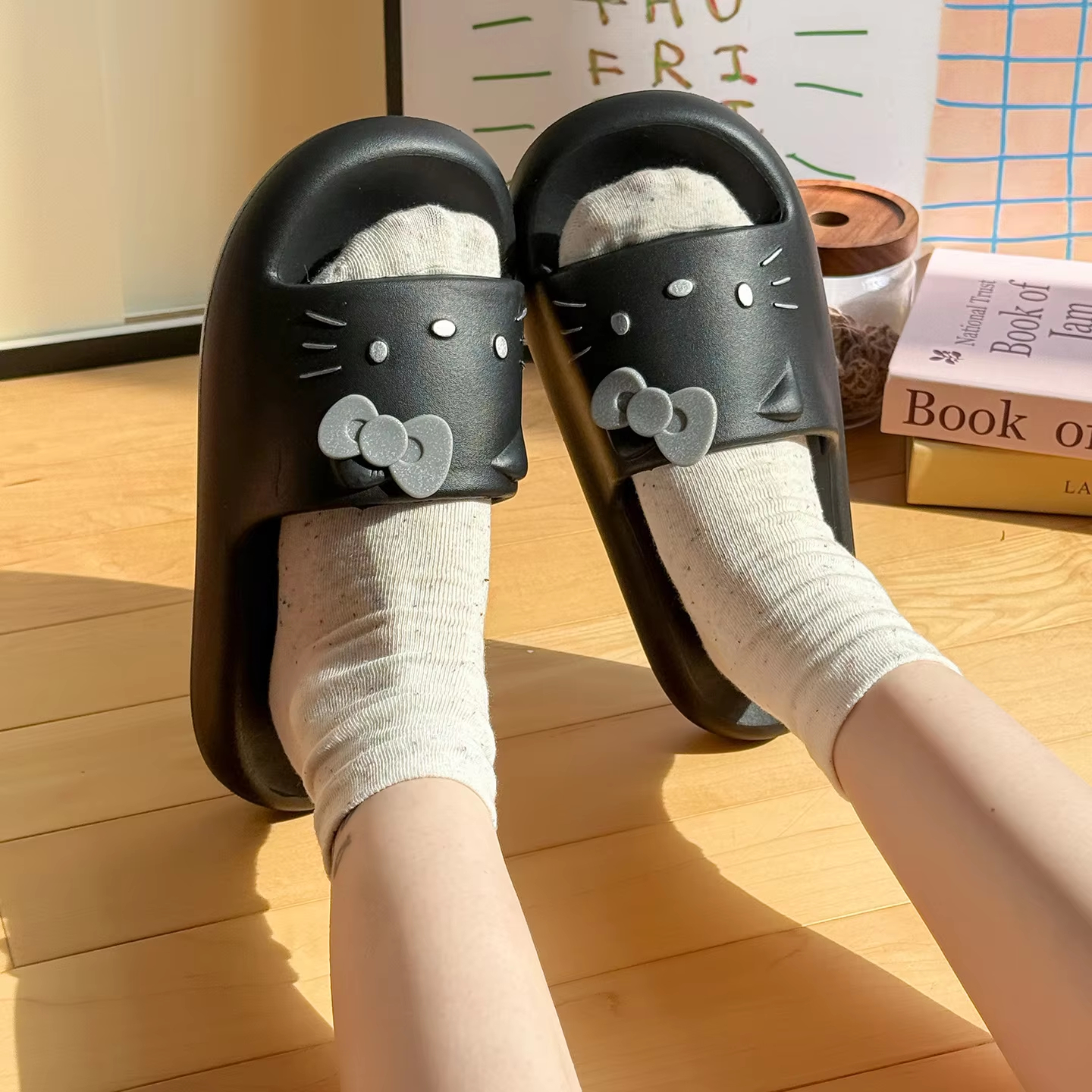 Kids Outdoor Tools - Women Hello Kitty Bow Slide Sandals