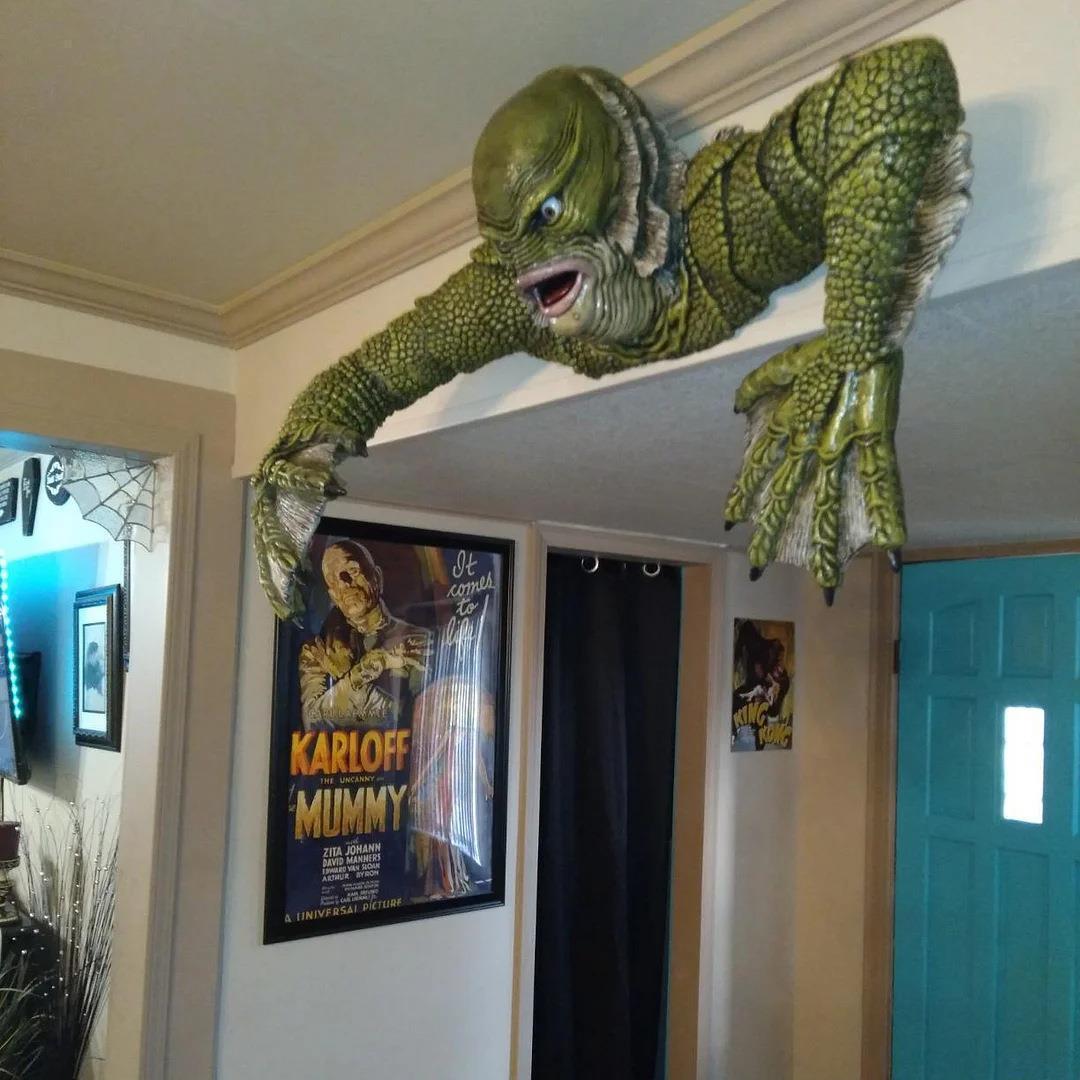 Creature from the Black Lagoon - Kids Outdoor Furniture recensione e prezzo