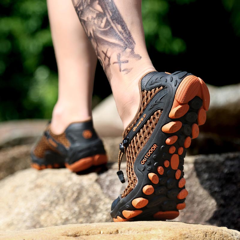 trekking mountain mens sports  - Kids Outdoor Mud Table recensione e prezzo