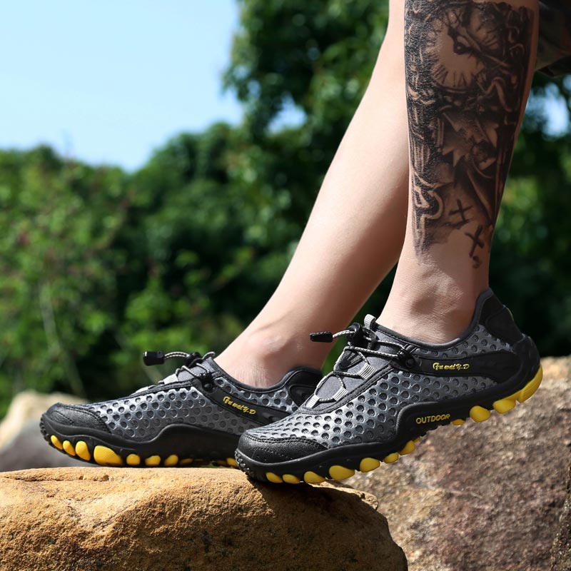 trekking mountain mens sports  - Kids Outdoor Mud Table recensione e prezzo